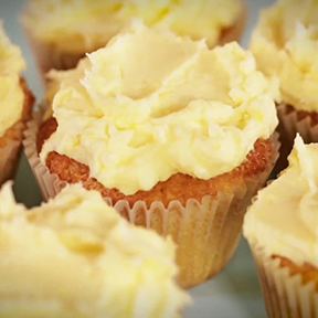 Vanilla Cupcakes with Buttercream Icing